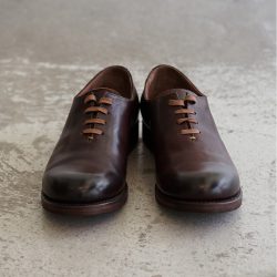MOTO WHOLE CUT SHOES LOW
