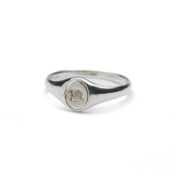 NOVEL LIGHT (SMALL OVAL SIGNET RING / STAMPED)