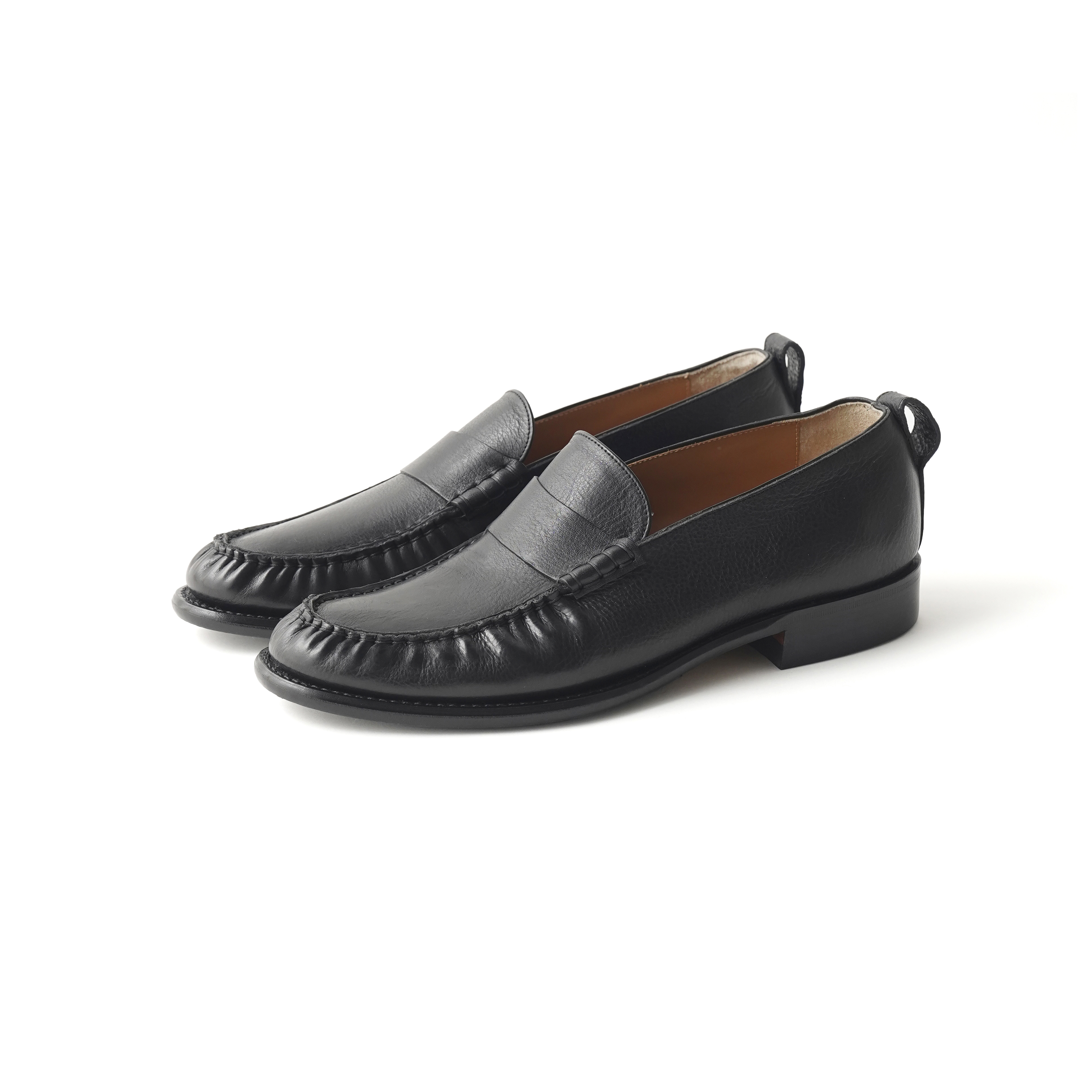 “The Harrow” ARTISAN LEATHER FLAT SADDLE LOAFER